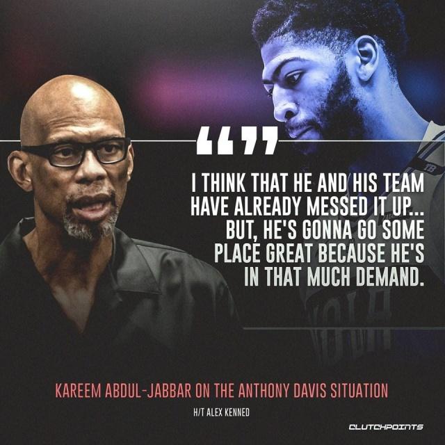 追梦将比肩库里，成为唯二代表勇士出战900场常规赛的球员（追梦将与库里并肩，成勇士队史仅两位常规赛出战900场的球员）