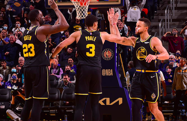 姆巴佩已完成职业生涯400球，为最年轻达成此成就球员（姆巴佩达成生涯400球，成史上最年轻完成者）