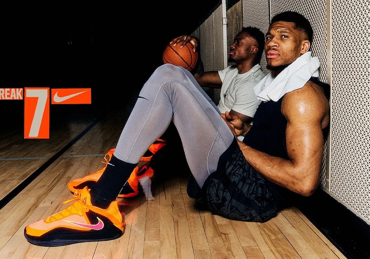 祝贺，苏超MVP范厚泰获2025微博竞燃之夜年度瞩目运动员奖项（恭喜苏超MVP范厚泰荣膺2025微博竞燃之夜年度瞩目运动员）